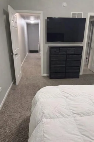 $205,000 | 1330 Northwest Jefferson Court, Blue Springs, MO 64015