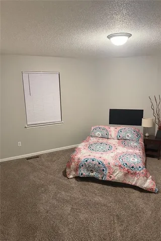 $205,000 | 1330 Northwest Jefferson Court, Blue Springs, MO 64015