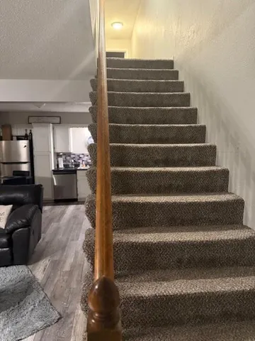 $205,000 | 1330 Northwest Jefferson Court, Blue Springs, MO 64015