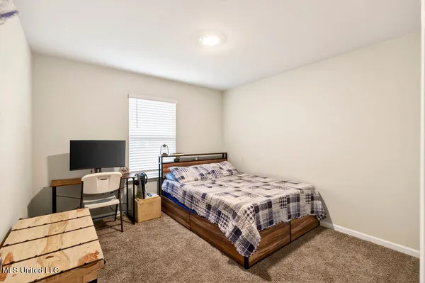 $2,250 | 1086 Enclave Circle, Long Beach, MS 39560