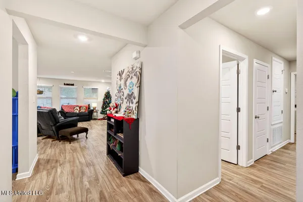 $2,250 | 1086 Enclave Circle, Long Beach, MS 39560