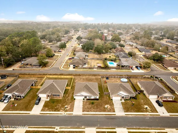 $2,250 | 1086 Enclave Circle, Long Beach, MS 39560