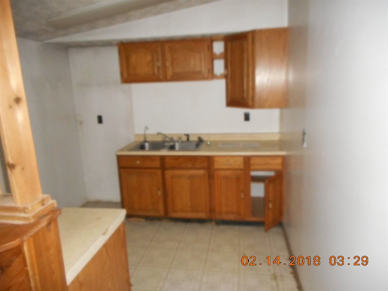 916 Spring Street New Castle, IN 47362 - Photo 2 of 16 Gallery Image 2
