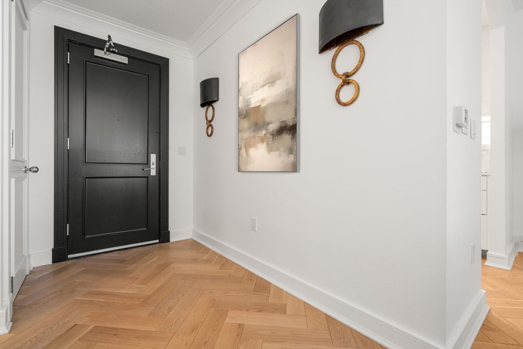 500 Atlantic Avenue, Unit 18C Boston, MA 02210 - Photo 14 of 29 Gallery Image 14