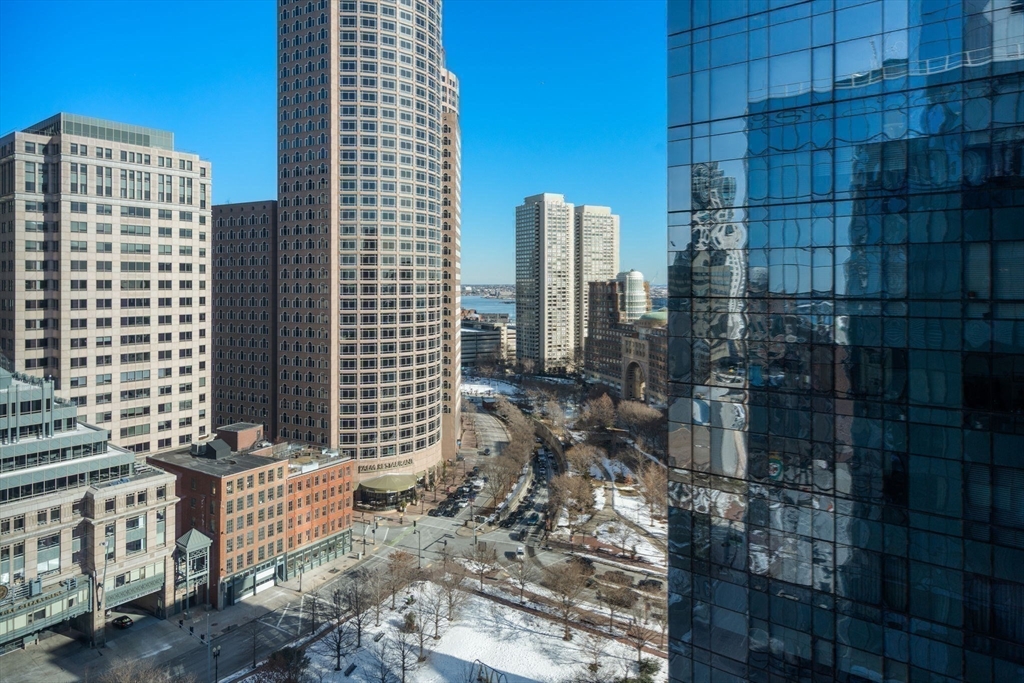 500 Atlantic Avenue, Unit 18C Boston, MA 02210 - Photo 17 of 29 Gallery Image 17
