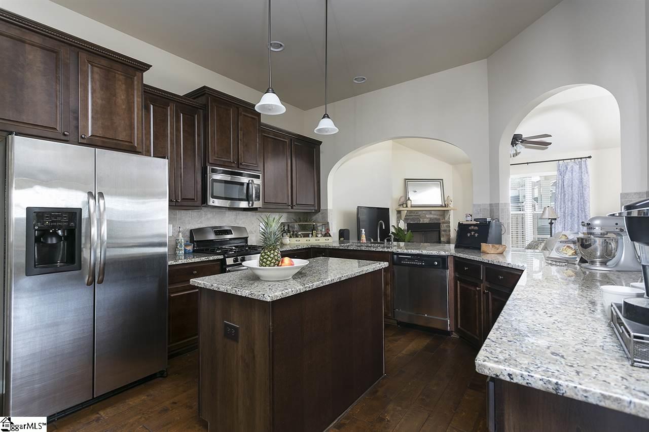 2 Howden Place Simpsonville, SC 29681 - Photo 11 of 27 Gallery Image 11