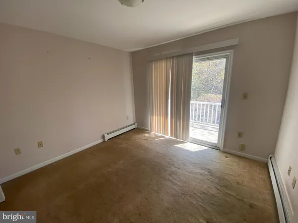 $1,150 | 427 Smith Street, Unit 2R, Dunmore, PA 18512