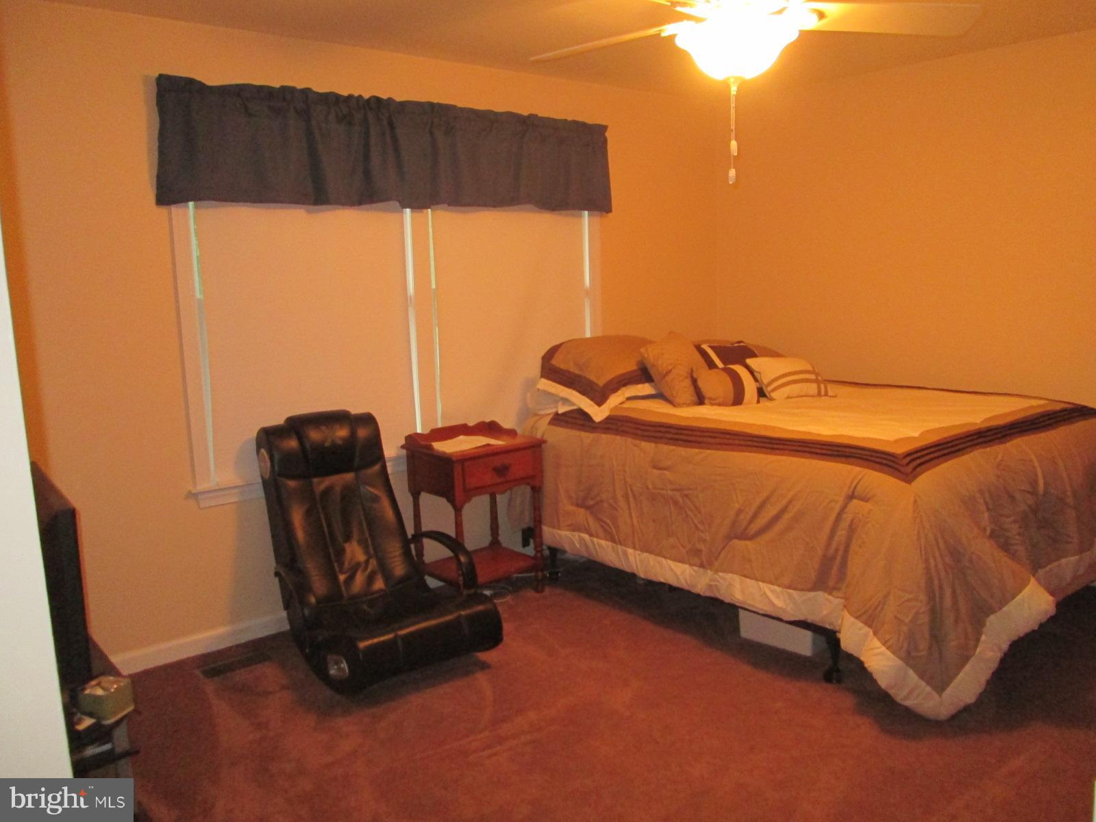 39 Highview Road Conowingo, MD 21918 - Photo 21 of 24 Bedroom 2