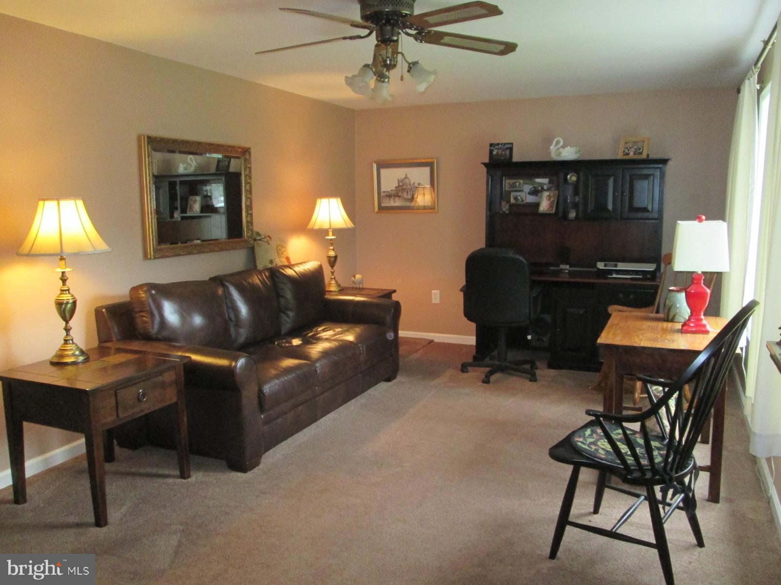 39 Highview Road Conowingo, MD 21918 - Photo 9 of 24 Living Room