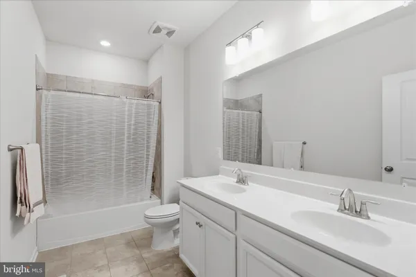 $455,000 | 4932 MacDonough Place, Frederick, MD 21703