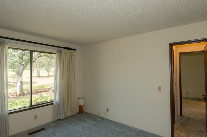 9161 Stillwater Road Redding, CA 96002 - Photo 23 of 37 stillwater-124