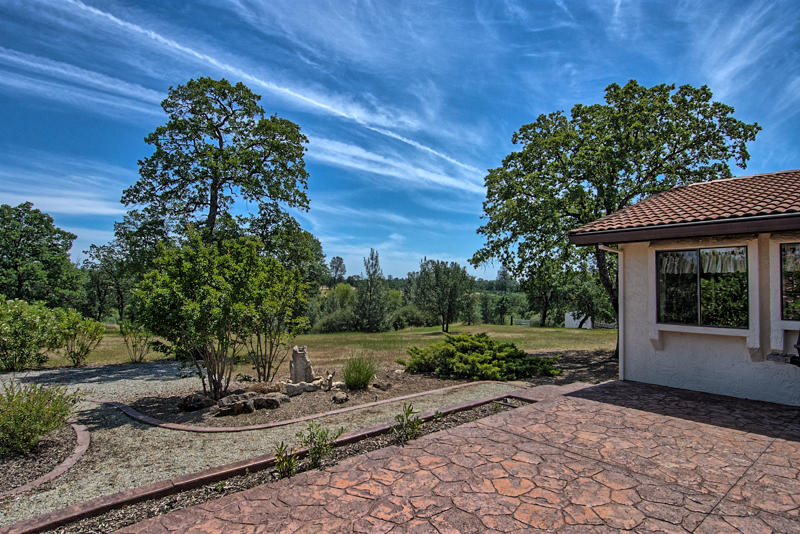 9161 Stillwater Road Redding, CA 96002 - Photo 31 of 37 stillwater-132