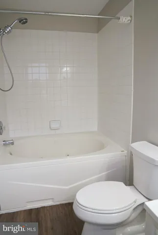 $2,850 | 30 Steeplechase Circle, Aston, PA 19014