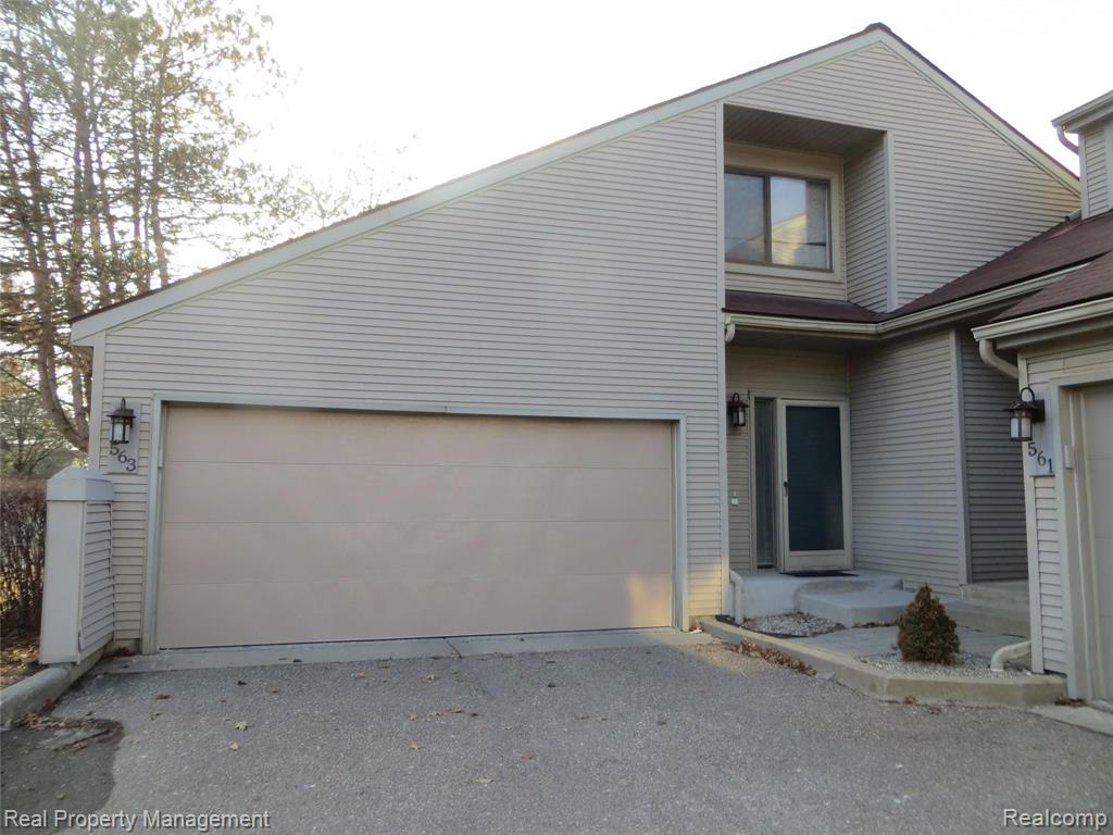 563 Harrow Court Rochester, MI 48307 - Photo 1 of 1