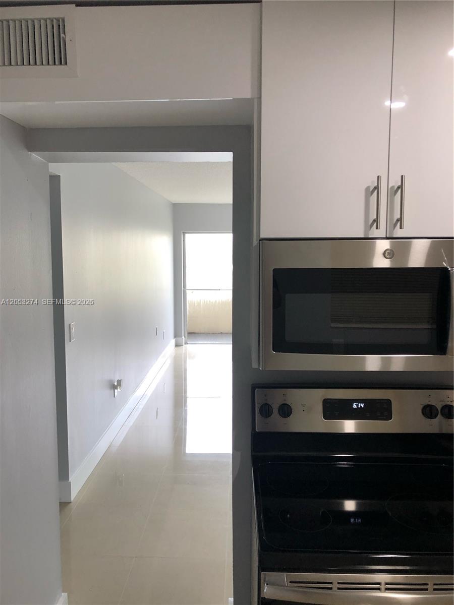 7787 Southwest 86th Street, Unit E203 Miami, FL 33143 - Photo 6 of 28