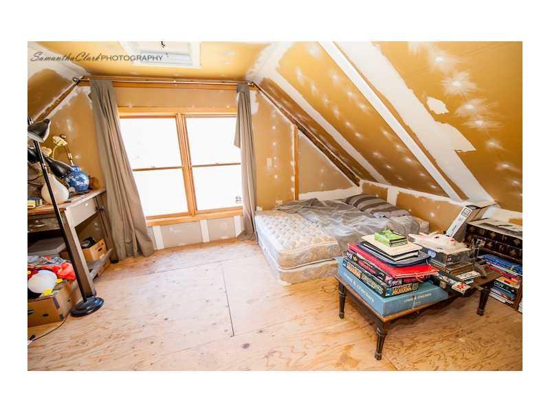 1471 Riverside Drive Auburn, ME 04210 - Photo 18 of 23 Bedroom. Second floor 3rd bedroom...