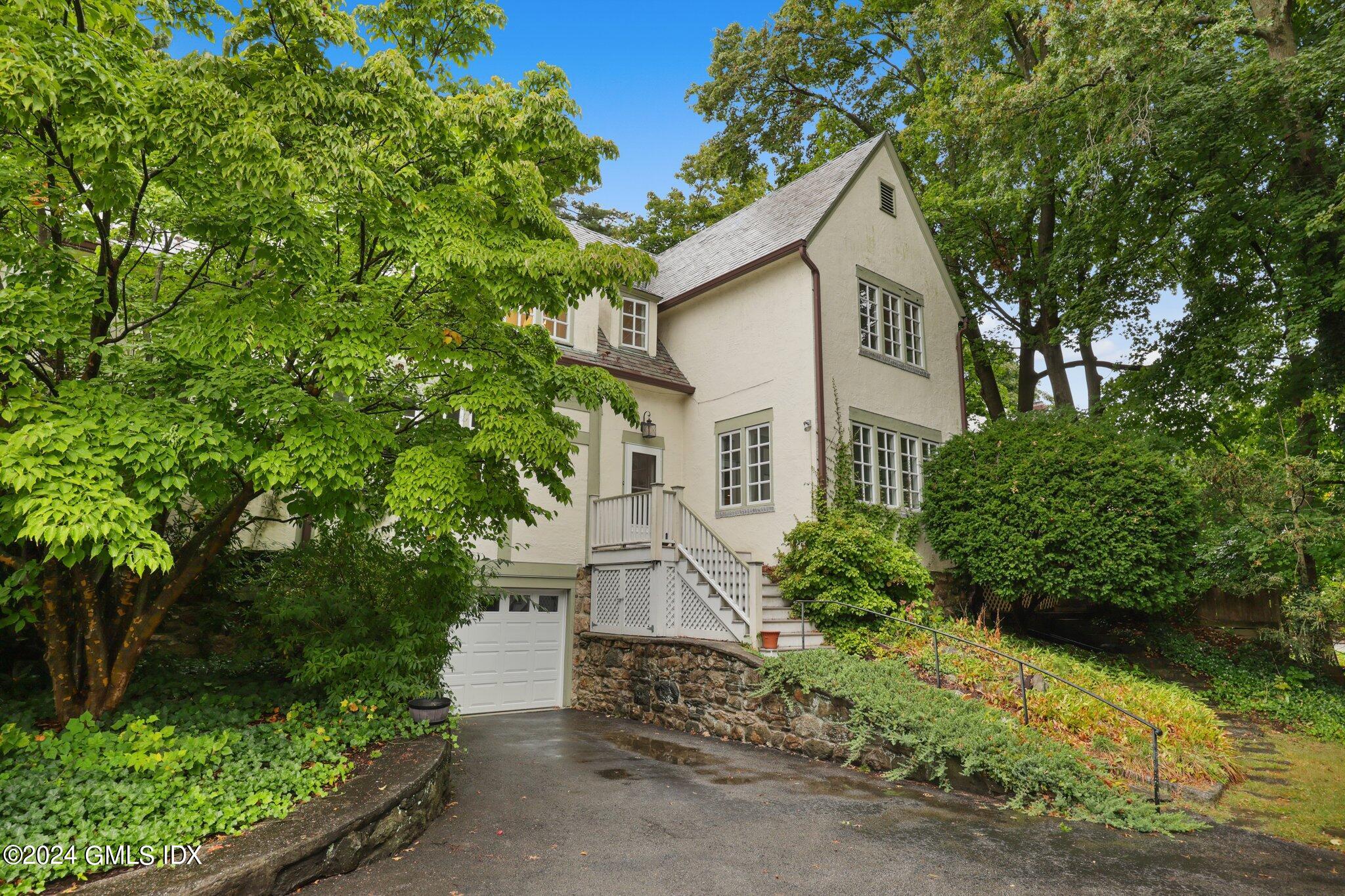 11 Stanwich Road Greenwich, CT 06830 - Photo 7 of 7 48-web-or-mls-11-stanwich-rd