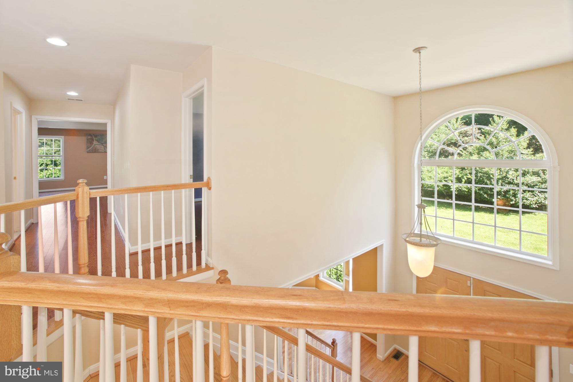 9207 Sylvan Dell Road Randallstown, MD 21133 - Photo 22 of 56 Upper Level