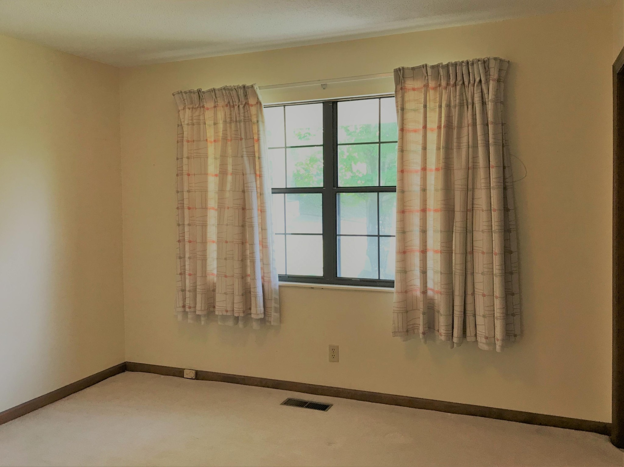 442 Orchard Knob Road Clinton, TN 37716 - Photo 12 of 17 Gallery Image 12