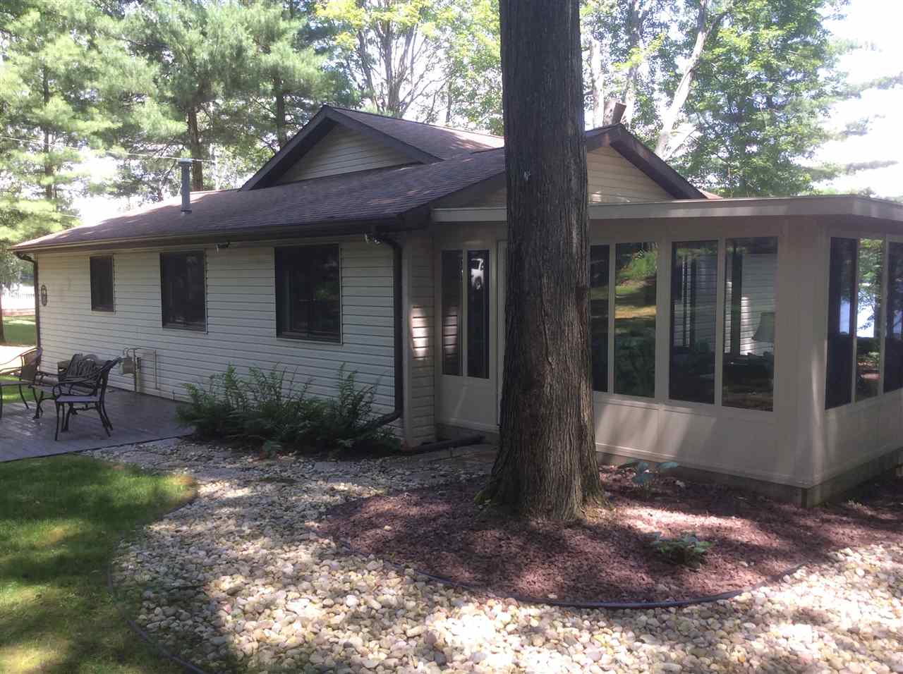 5446 Gronda Road Harrison, MI 48625 - Photo 3 of 80 1864934-2.JPG