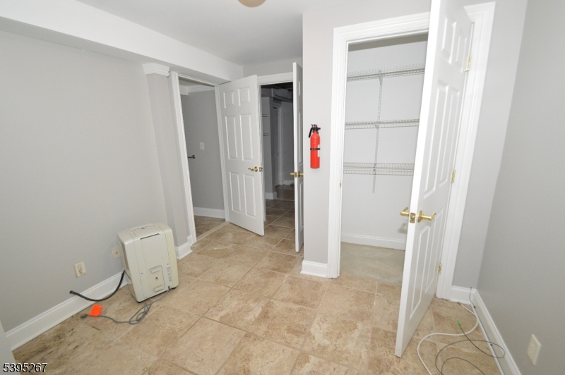 139 Forest Street, Unit 1 Montclair, NJ 07042 - Photo 15 of 23