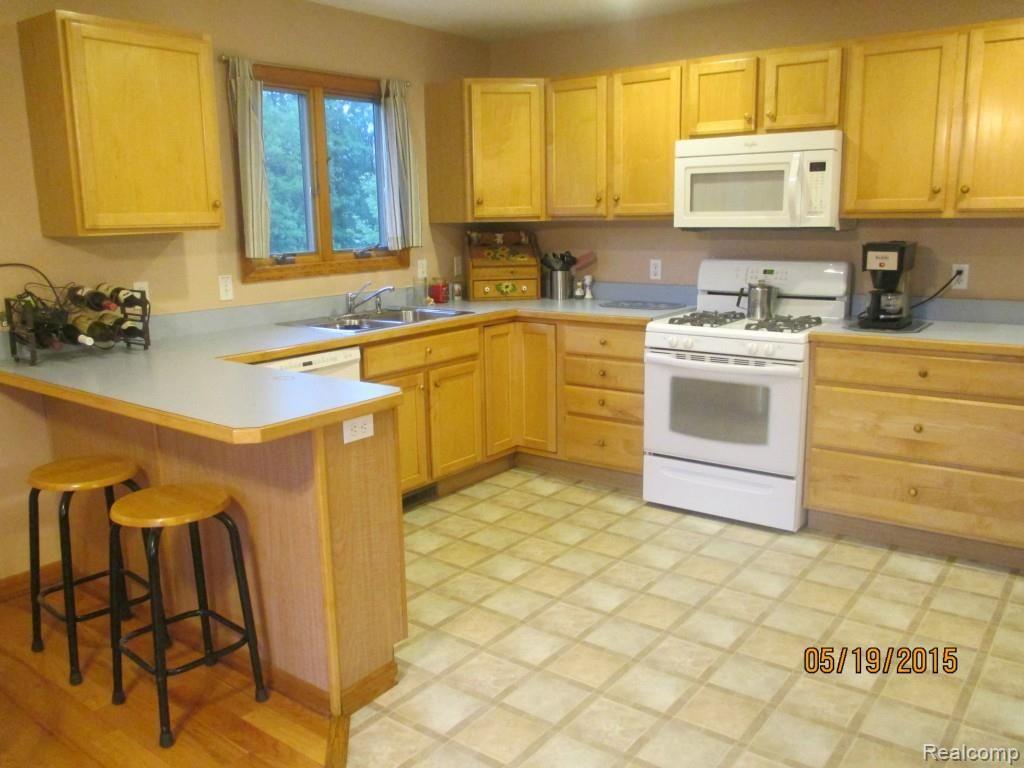 9720 Willis Road Willis, MI 48191 - Photo 7 of 22
