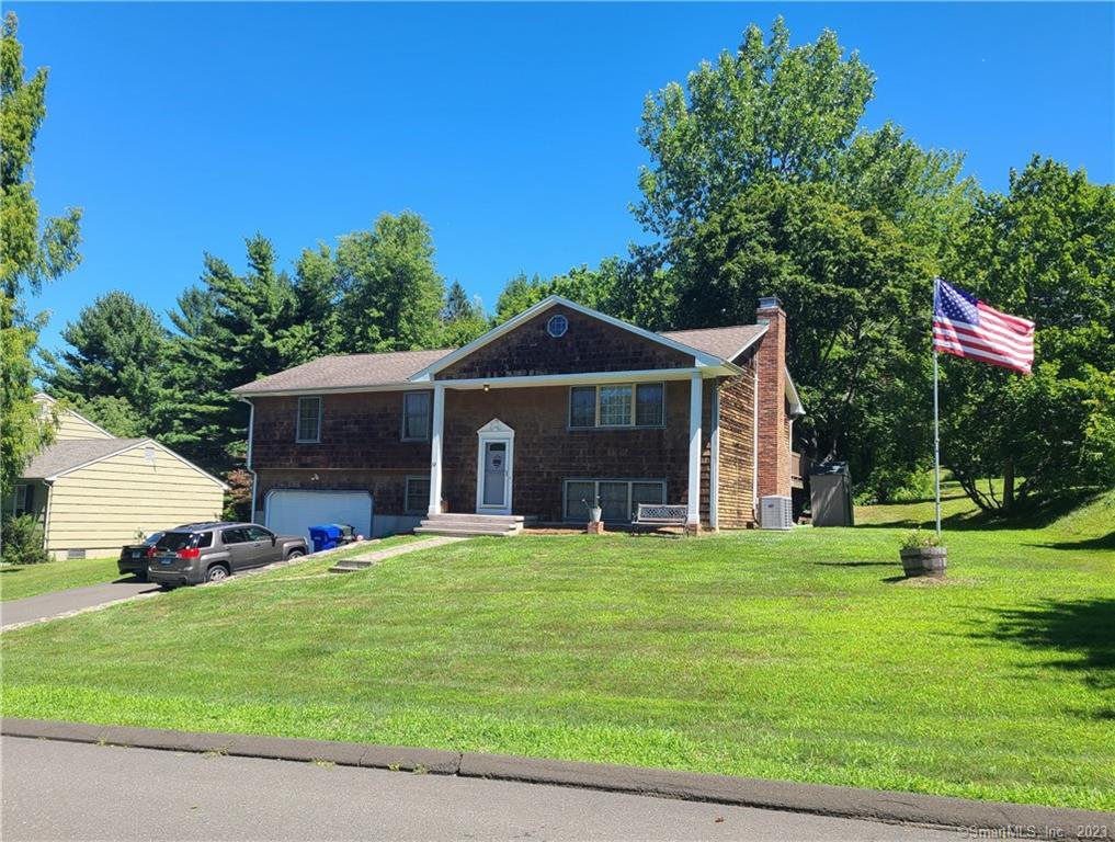 10 Fawn Road Bethel, CT 06801 - Photo 1 of 1 Gallery Image 1