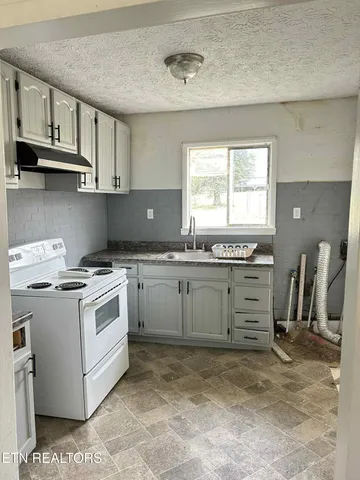 $99,900 | 137 Scott Lane, Kingston, TN 37763