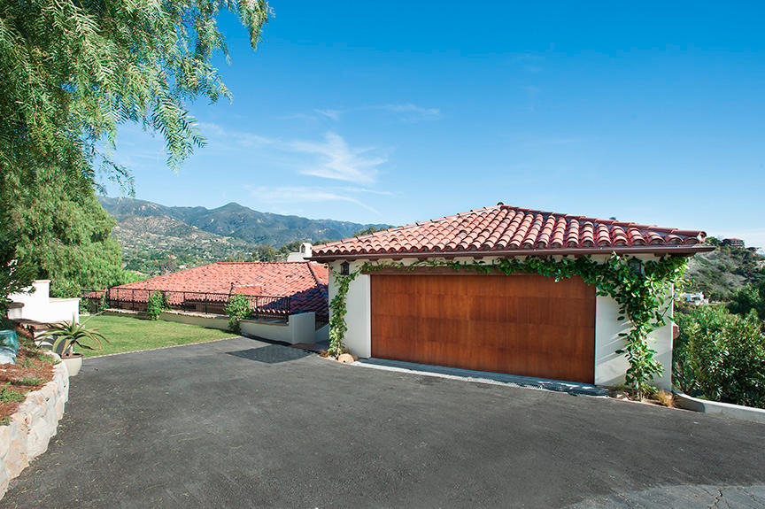 20 Alisal Road Santa Barbara, CA 93103 - Photo 29 of 32 a view of a house with a yard
