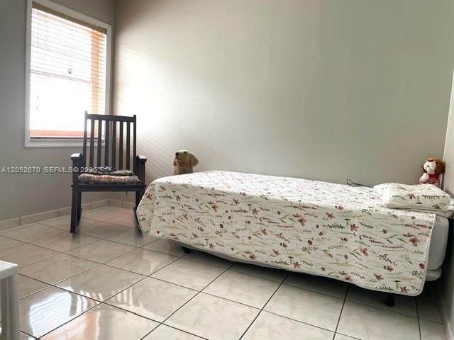 16166 Southwest 86th Terrace Miami, FL 33193 - Photo 17 of 21
