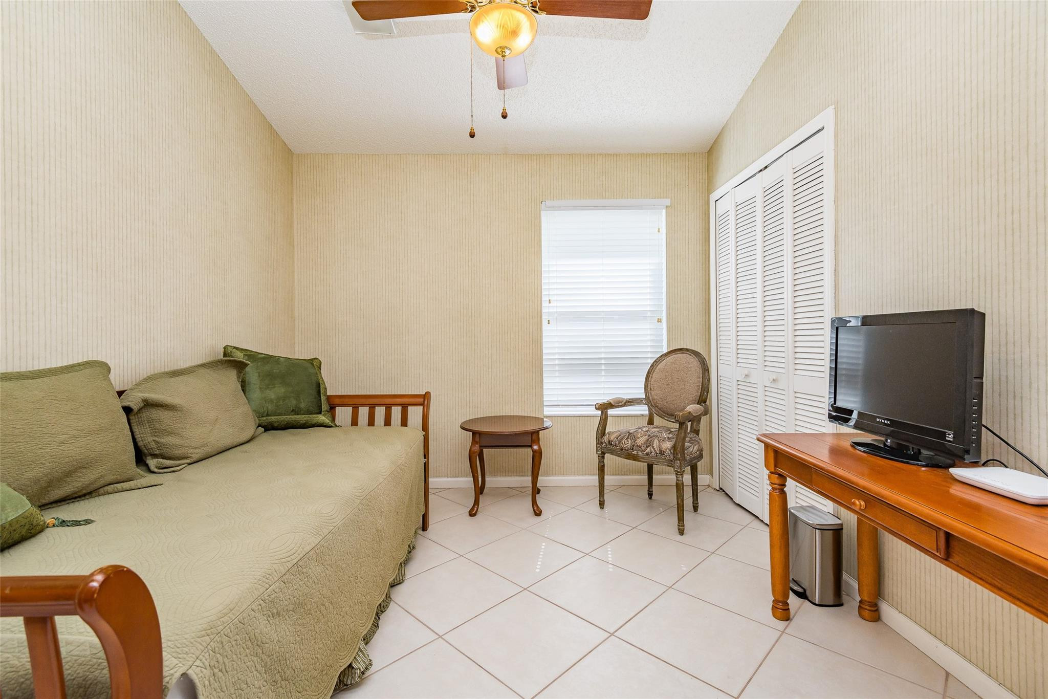 140 Paddock Lane Greenacres, FL 33413 - Photo 13 of 27 3rd Bedroom