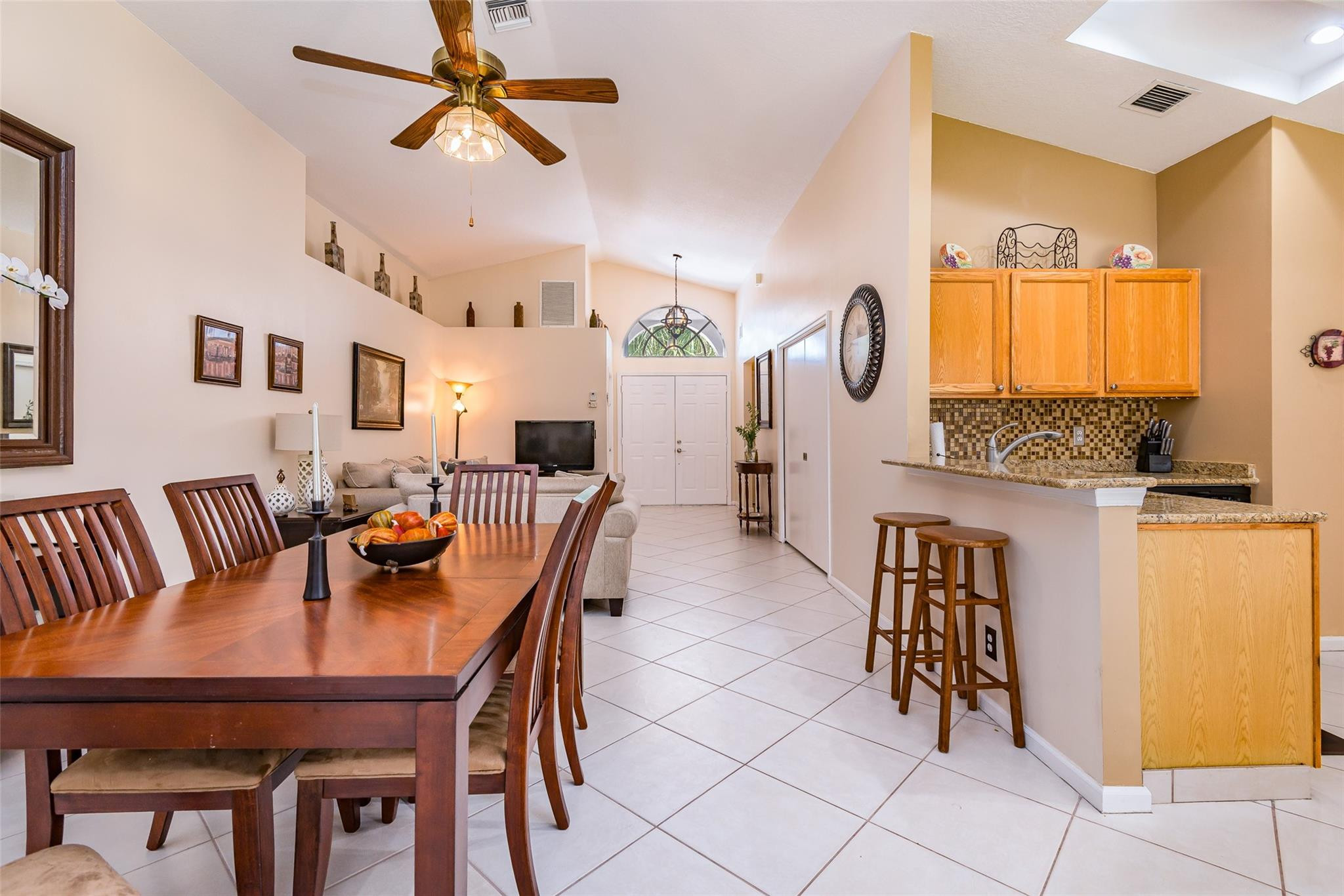 140 Paddock Lane Greenacres, FL 33413 - Photo 14 of 27 Photo 14