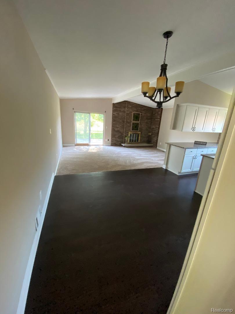 6094 Wedgewood Road Canton, MI 48187 - Photo 12 of 56 5.jpg