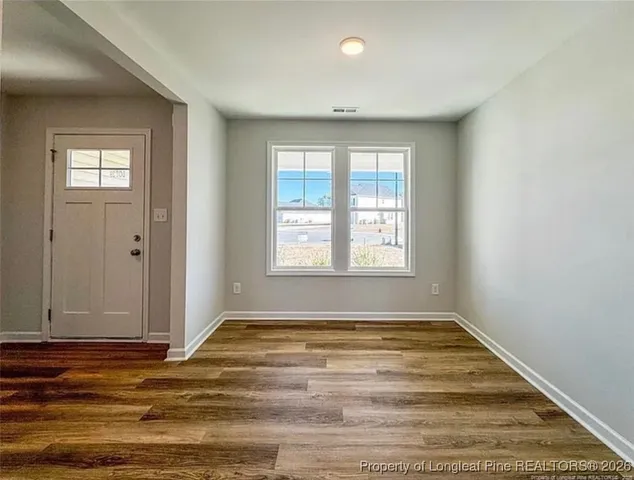 a view of empty room with window
