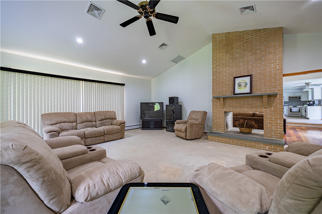 109 Gentry Way Scituate, RI 02857 - Photo 26 of 41