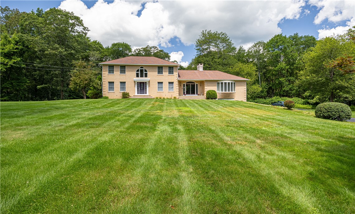 109 Gentry Way Scituate, RI 02857 - Photo 3 of 41