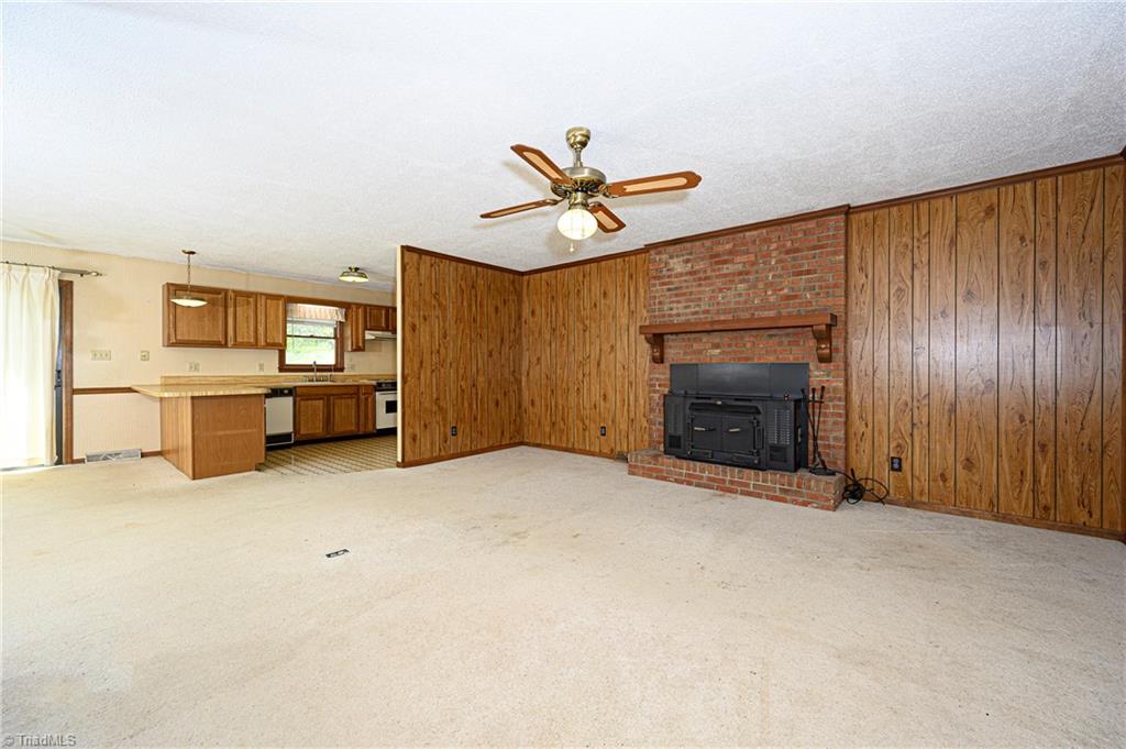 4340 Stone Ridge Drive Trinity, NC 27370 - Photo 7 of 29 Great room/Living room. View from the front door.