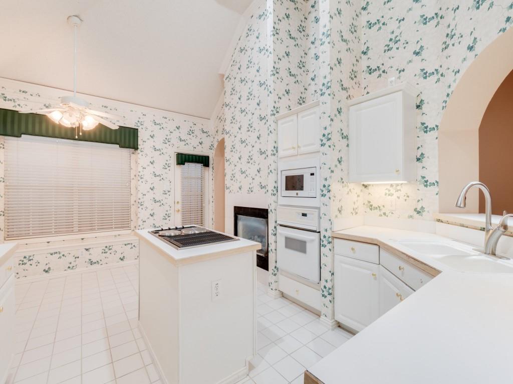 14628 Flanders Court Addison, TX 75001 - Photo 4 of 11