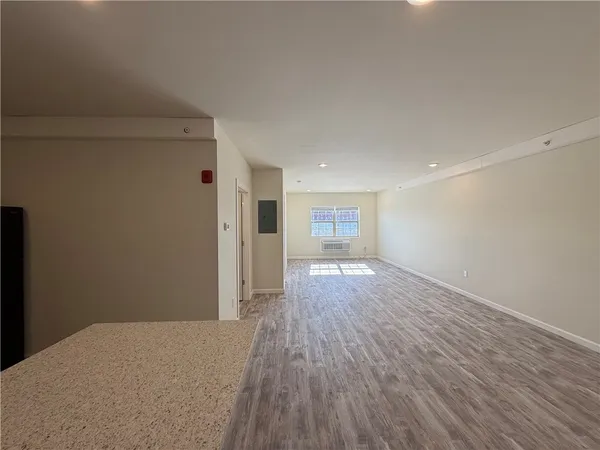 $1,650 | 327 Pine Street, Unit 4018, Pawtucket, RI 02860