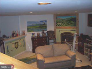 301 Sedgewood Road Springfield, PA 19064 - Photo 4 of 6