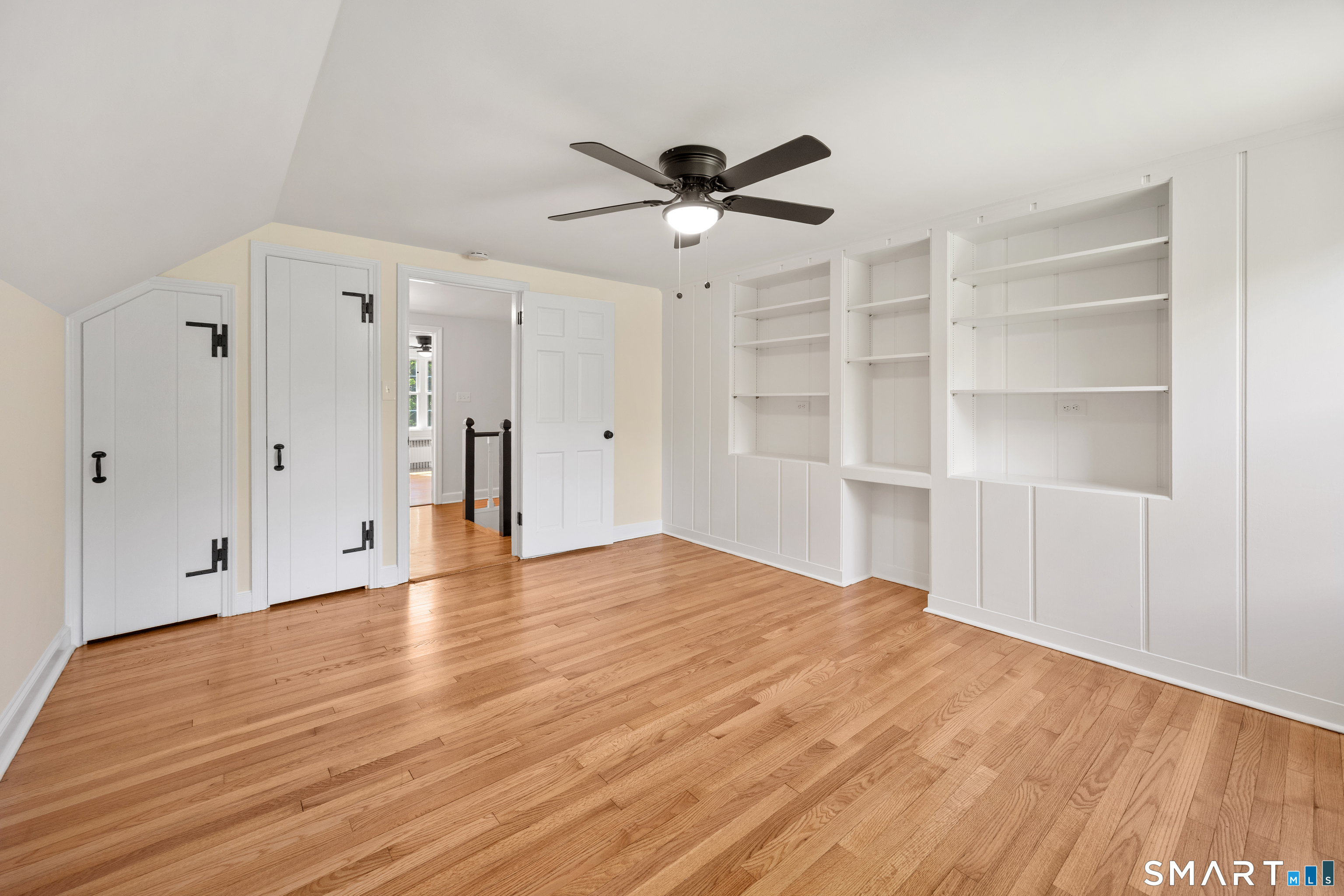 768 North Brooksvale Road Cheshire, CT 06410 - Photo 17 of 39