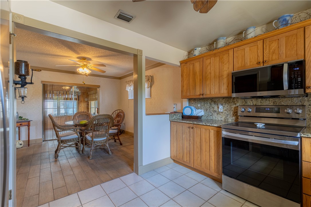 7666 134th Street Sebastian, FL 32958 - Photo 15 of 36