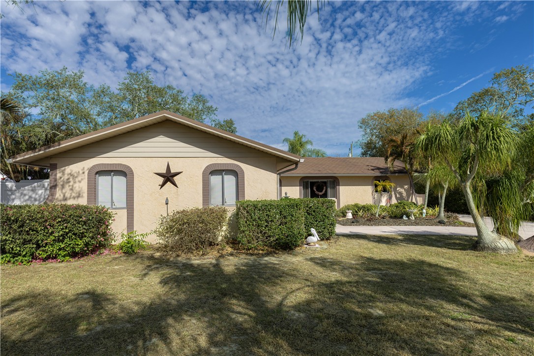 7666 134th Street Sebastian, FL 32958 - Photo 3 of 36