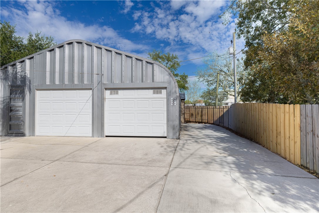 7666 134th Street Sebastian, FL 32958 - Photo 4 of 36