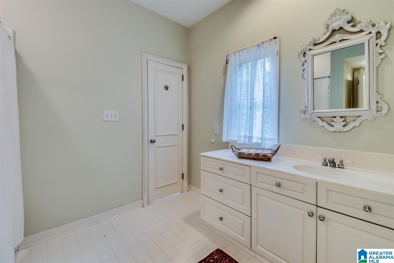 14 Memory Lane Birmingham, AL 35213 - Photo 30 of 44