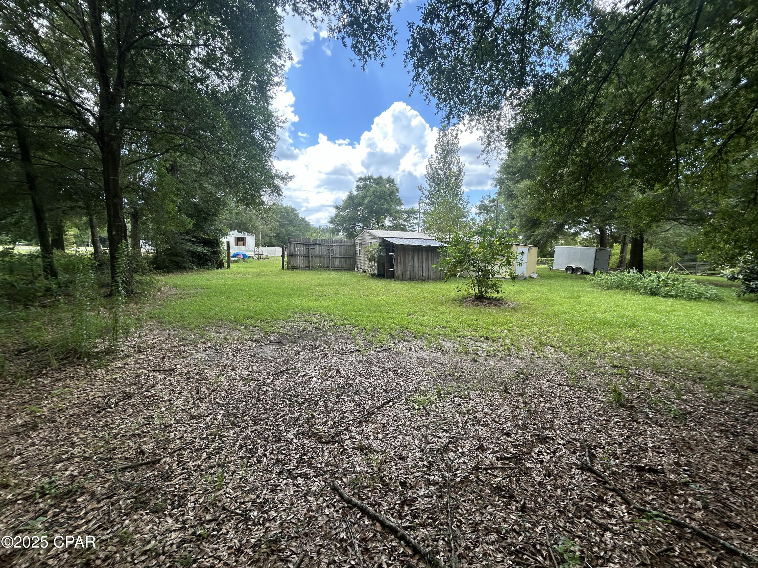 5735 Highway 77 Chipley, FL 32428 - Photo 5 of 13