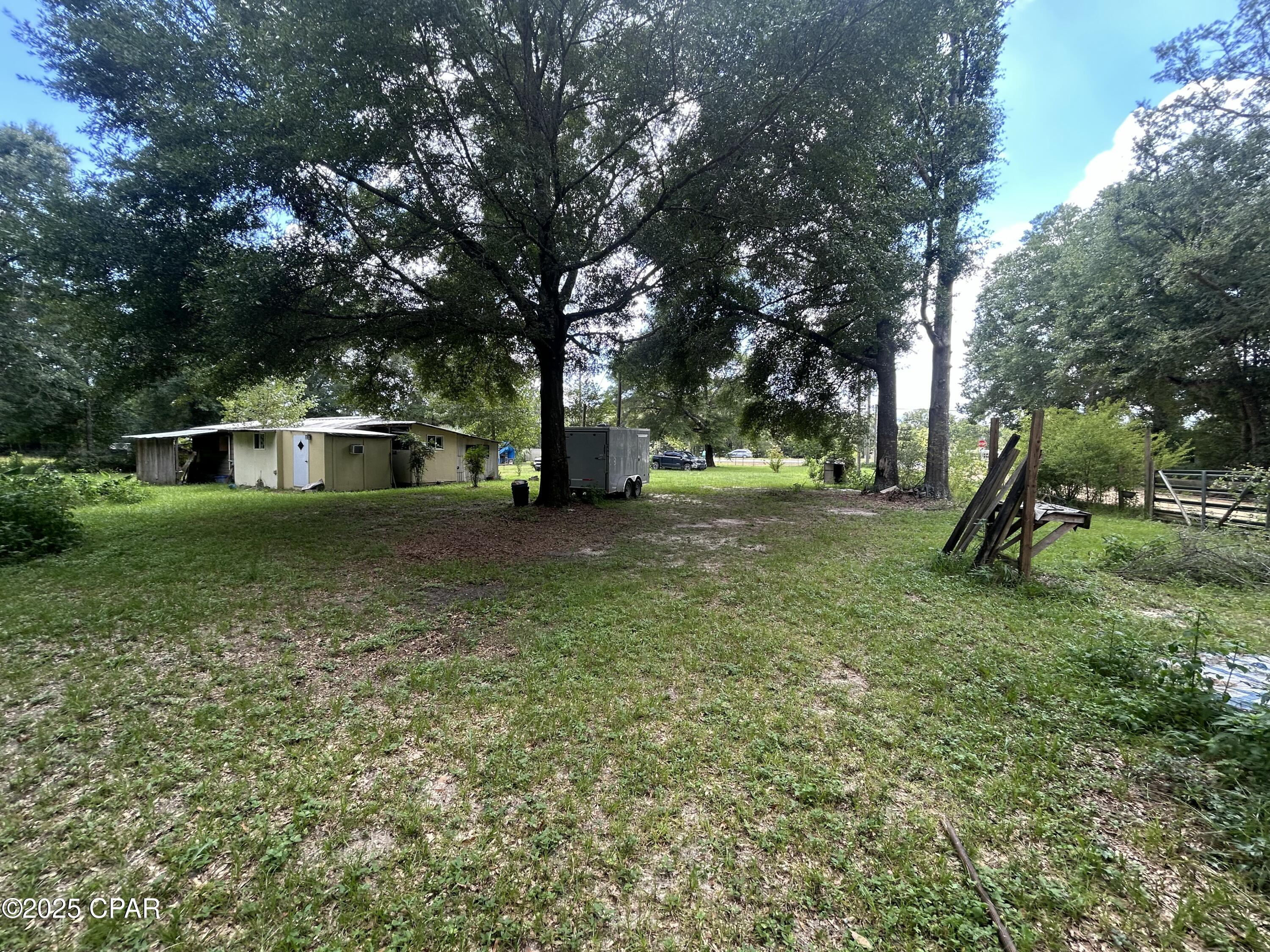 5735 Highway 77 Chipley, FL 32428 - Photo 6 of 13