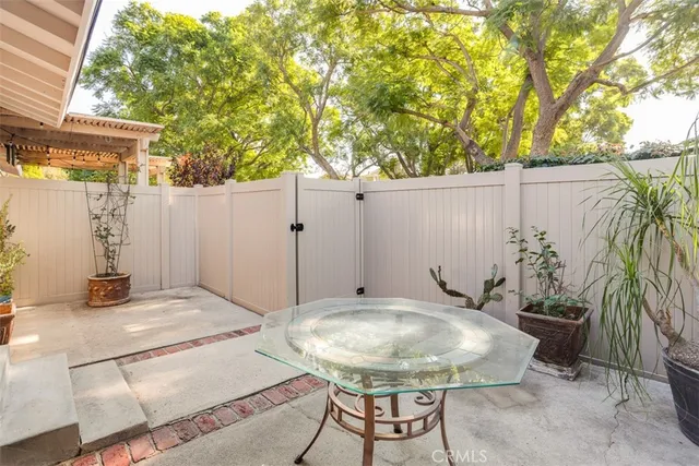 $687,000 | 3110 East Palm Drive, Unit 14, Fullerton, CA 92831