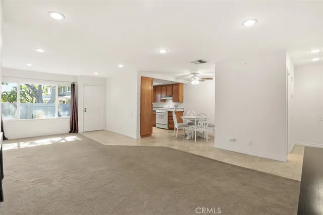 $687,000 | 3110 East Palm Drive, Unit 14, Fullerton, CA 92831