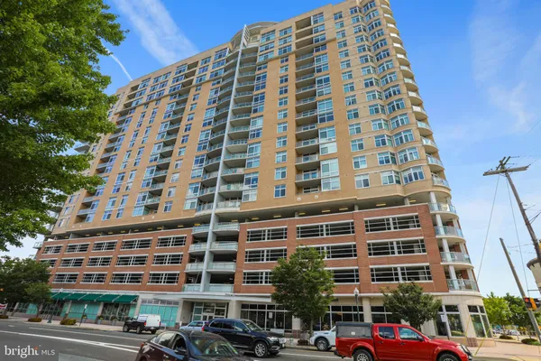 $2,100 | 5750 Bou Avenue, Unit 1406, Rockville, MD 20852